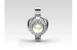 Katre Pendant with White Swarovski