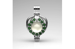 Emerald Katre Pendant