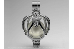 Tulip Garden Akoya Pendant