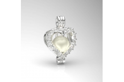 The Heart of the Ocean Freshwater Pendant