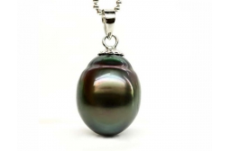 AAA Quality Barok Pearl Gold Pendant